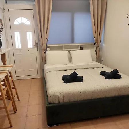 Apartment Dims Paralia Ofryniou *