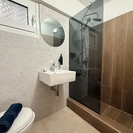 Apartment Dims Paralia Ofryniou Ofrínion